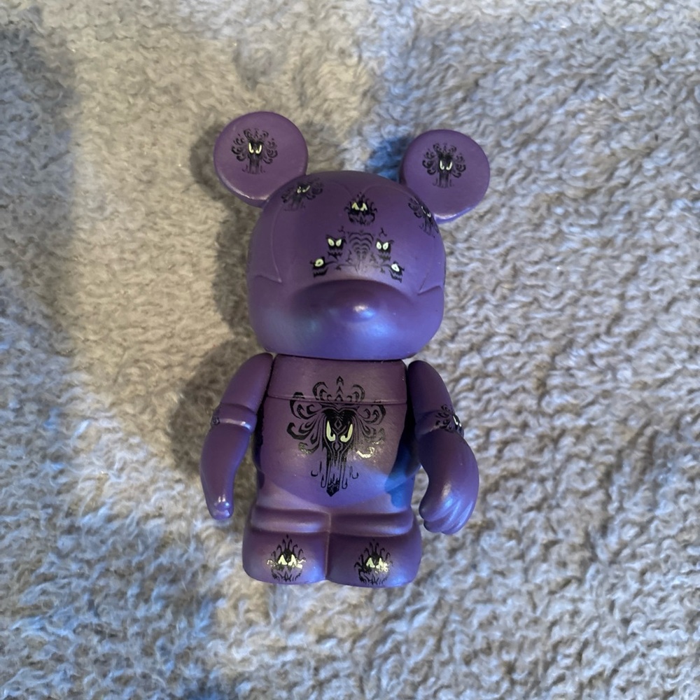 Disney Vinylmation 3” Park Set 1 Haunted Mansion Creepy Wall Paper Toy Figure